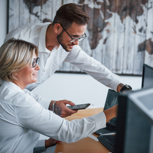 ia_3 Adico - Consultoría Tecnológica y Transformación Digital